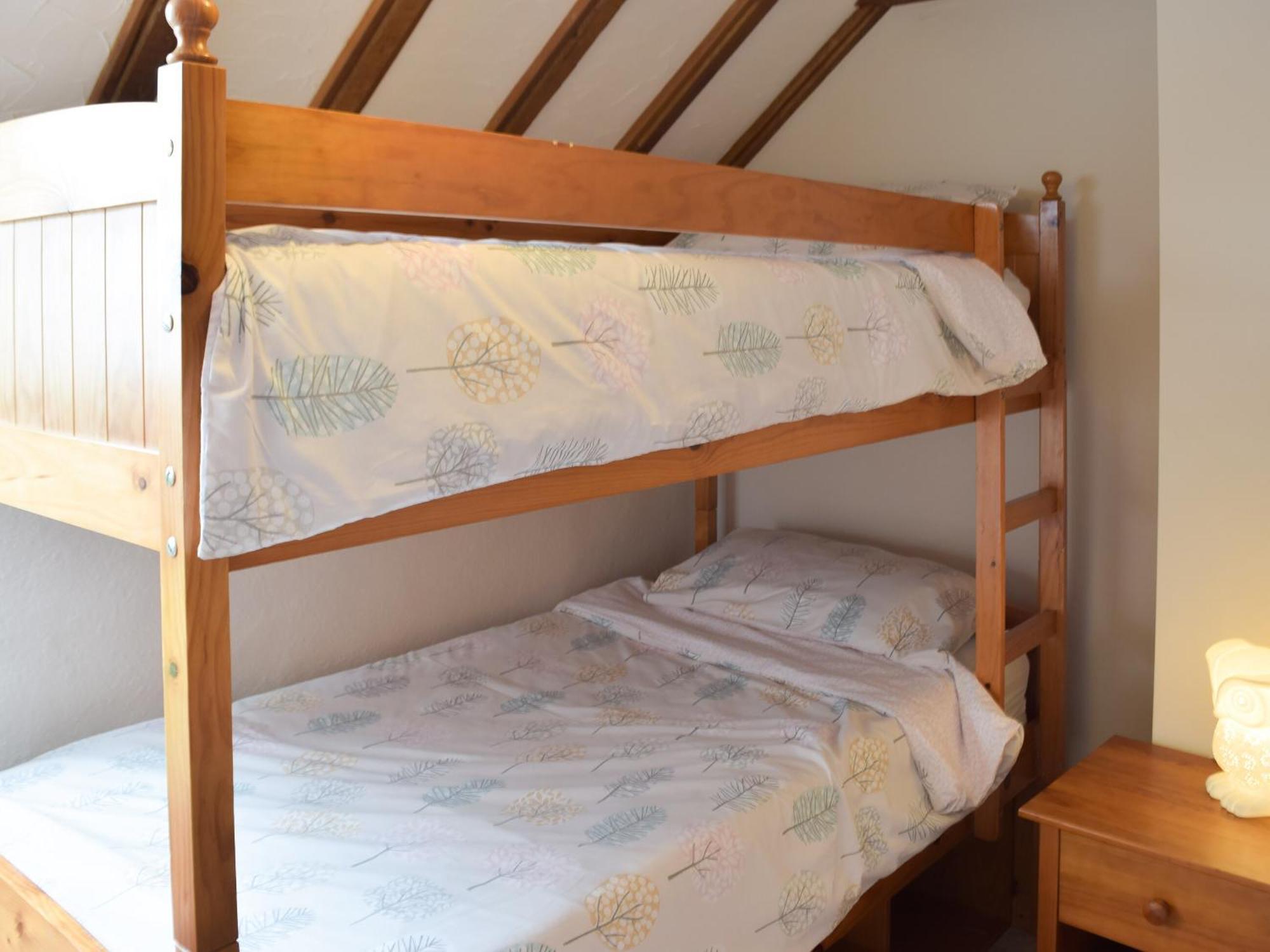 Hay Barn - Dinas Country Club Villa Bagian luar foto