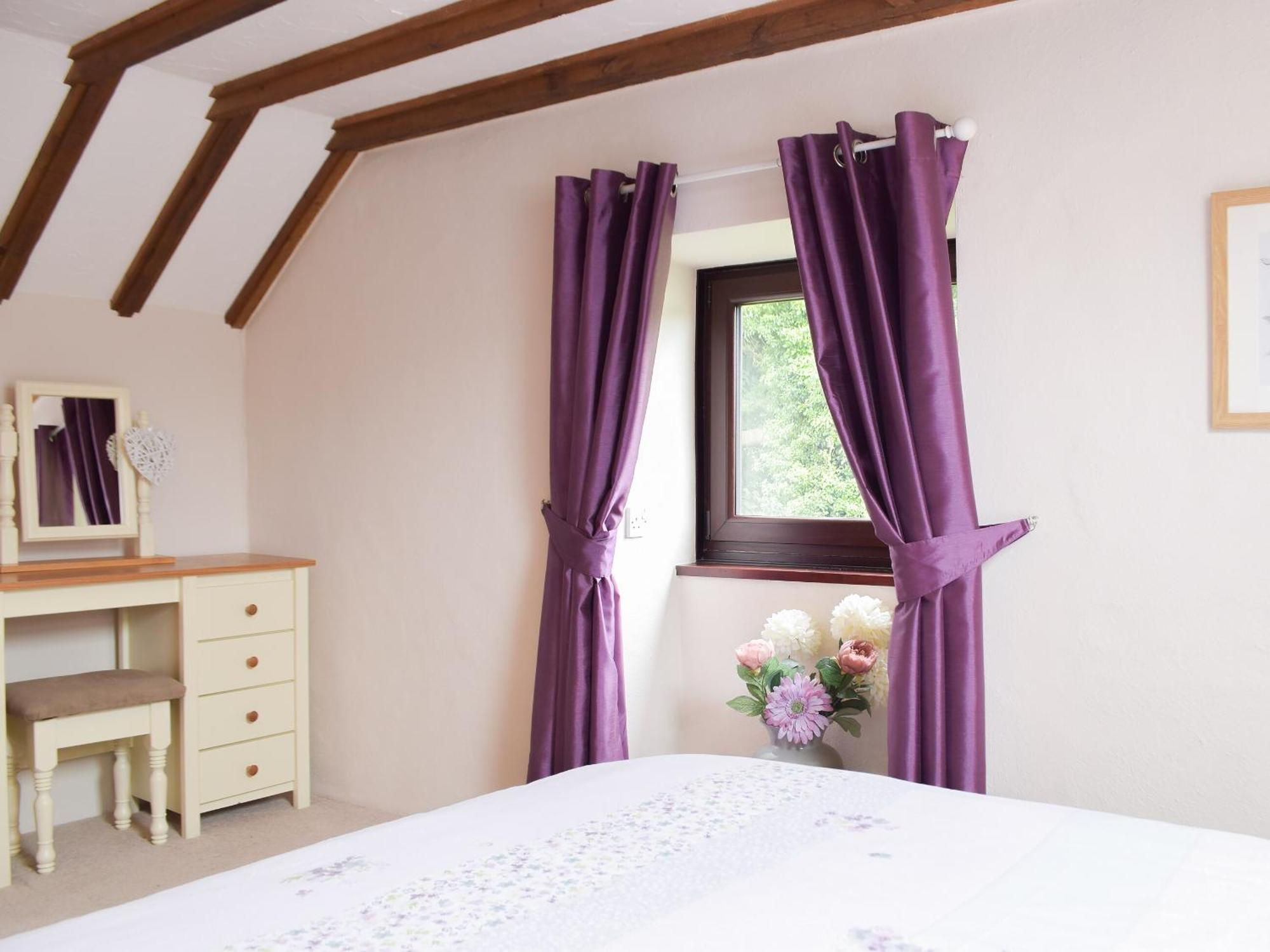 Hay Barn - Dinas Country Club Villa Bagian luar foto