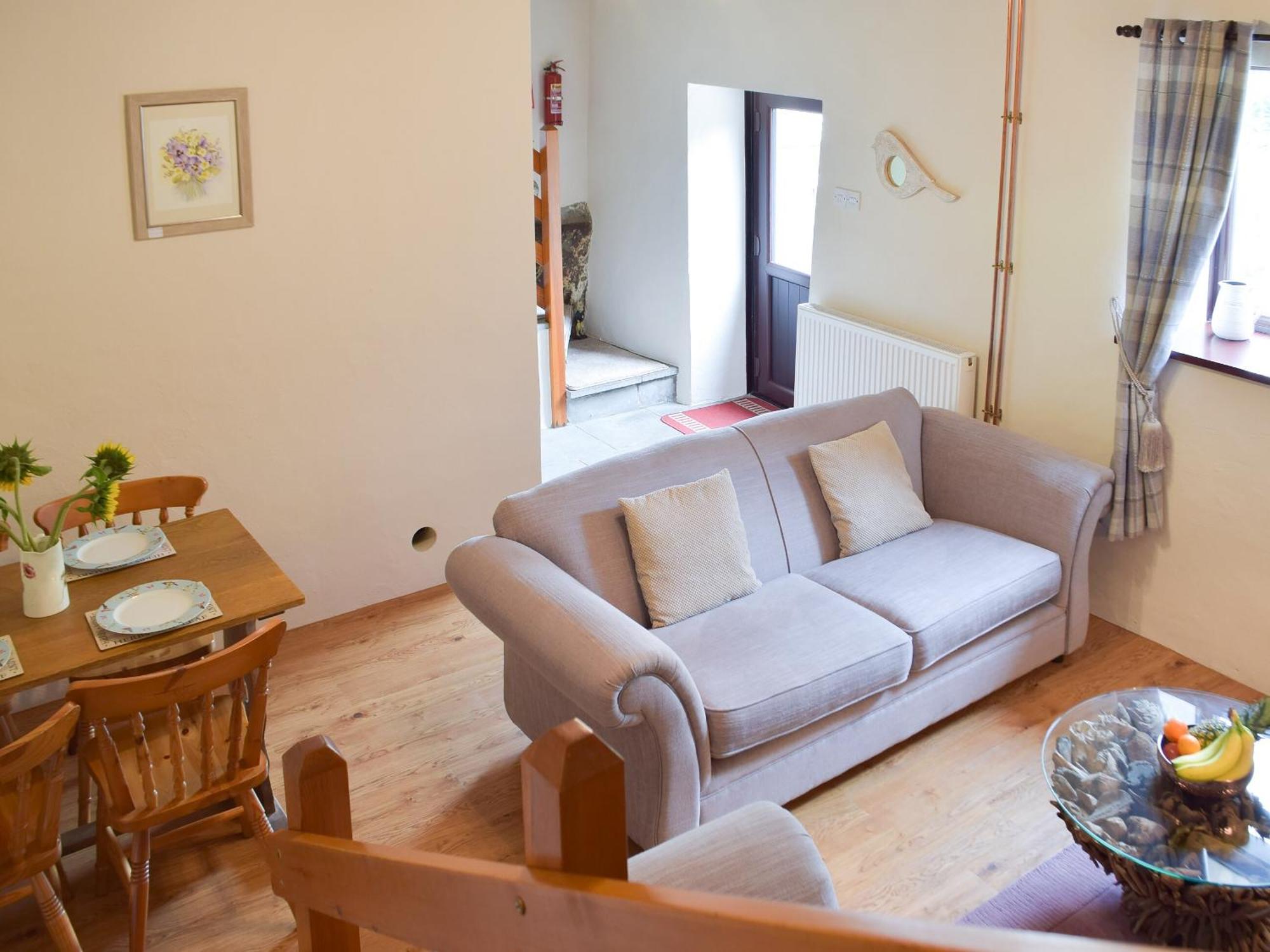 Hay Barn - Dinas Country Club Villa Bagian luar foto